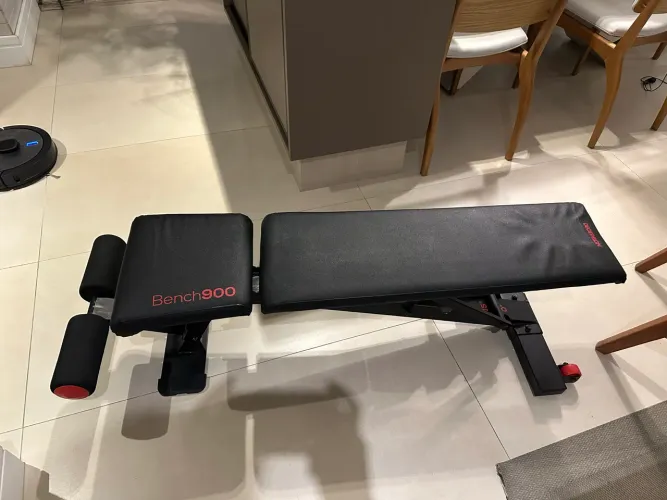 Banco de musculação Bench 900 (Decathlon)