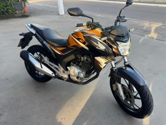 TWISTER 250 CBX ABS AMARELA 2019/2020