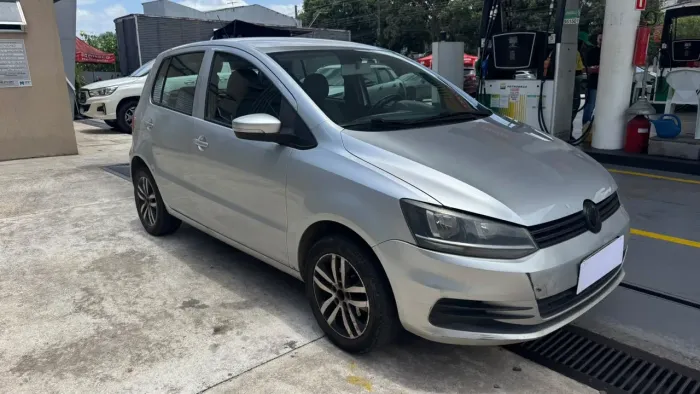 Volkswagen Fox Trendline 1.0 Flex 12V 5P 2017