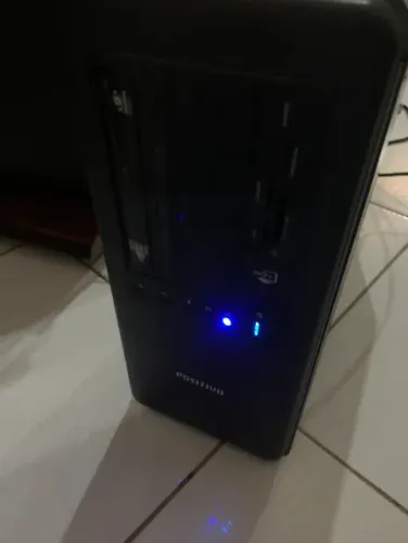 Computador Gamer Ryzen 3 3200G Placa de vídeo integrada / 16GB RAM / 1.1TB Armazenamento