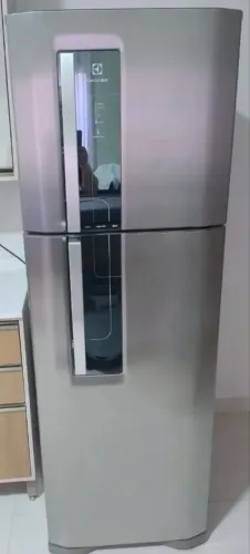 Geladeira Electrolux inox DW42X / TW42S Frost Free de 382 litros