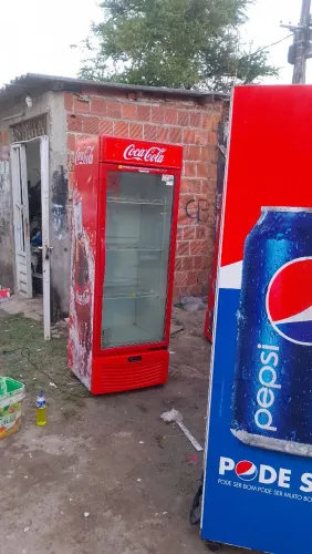 FREZZER EXPOSITOR COM GARANTIA DE 3X MÊS FAZEMOS ENTREGA GRÁTIS ?