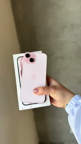 iPhone 15 256GB Rosa com caixa 