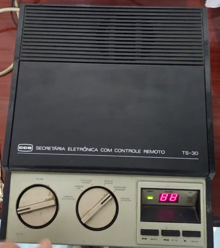 Secretária Eletrônica Vintage CCE TS-30 - Anos 80 (Decoração / Coleção)