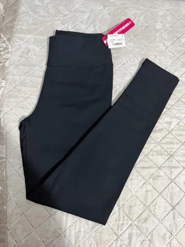 Leggings e bermudas romance favorita.