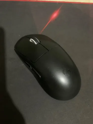Logitech G Pro LightSpeed (os skate é 20/30 pila).