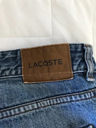 Calça Jeans Masculina modelo Destroyed marca Lacoste tamanho 46