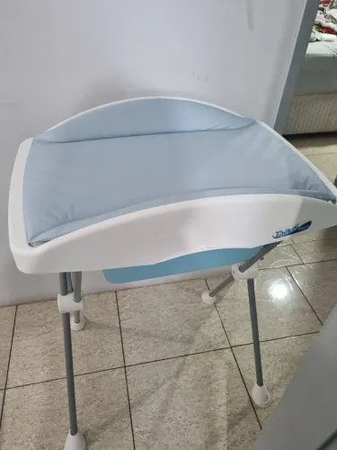 Banheira bebê com trocador e suporte dobrável tchibum burigotto