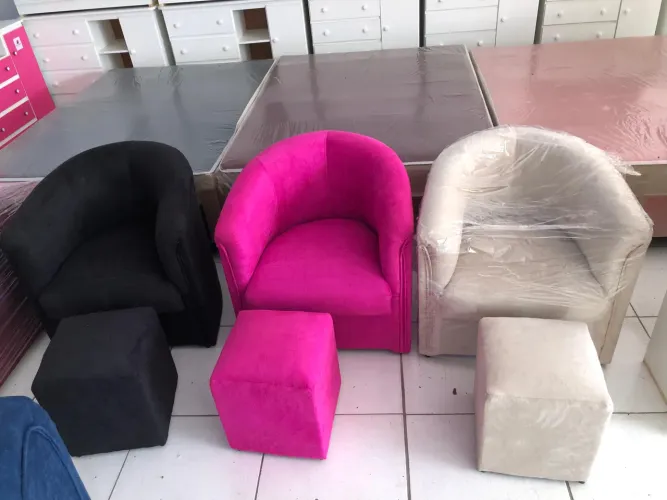 Poltrona + Puff (Entrega Grátis)