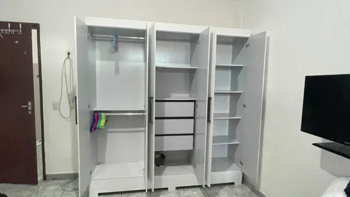 Guarda-Roupa 6 Portas 3 Gavetas Demóbile Prático MDP Branco