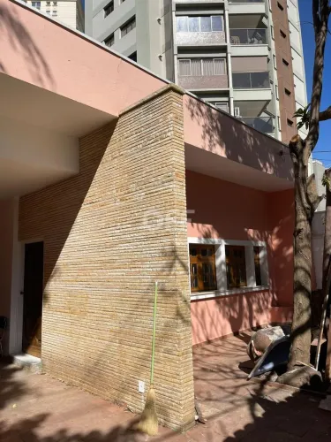 Casa residencial comercial para locação no bairro Cambuí em Campinas