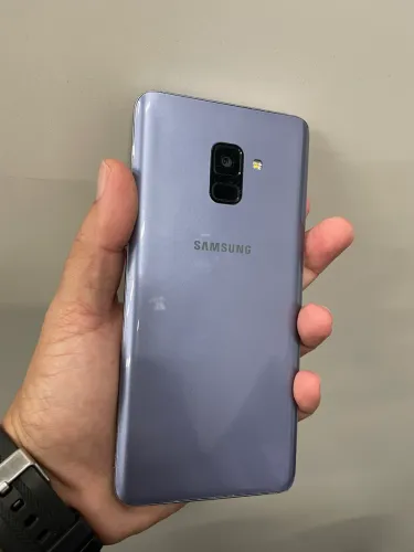 Celular Samsung Galaxy A8 +