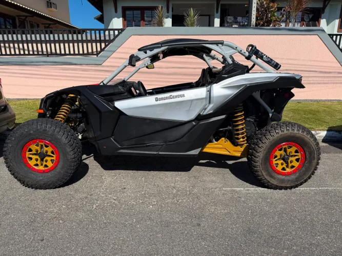 UTV Maverick 2 lugares! 