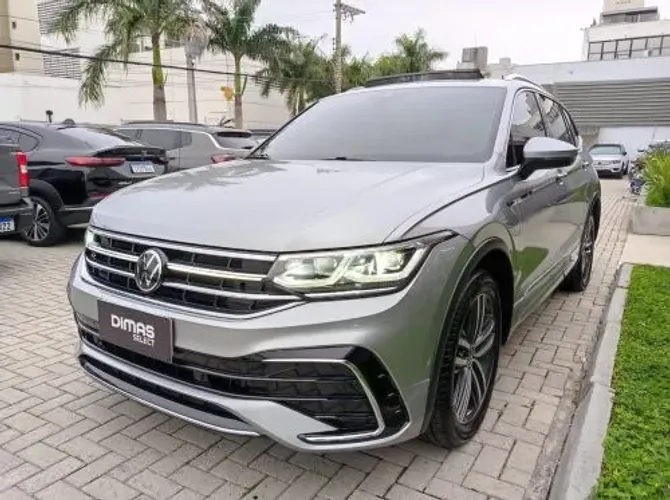 Volkswagen Tiguan Allspac R-line 300 TSI 2.0 2024