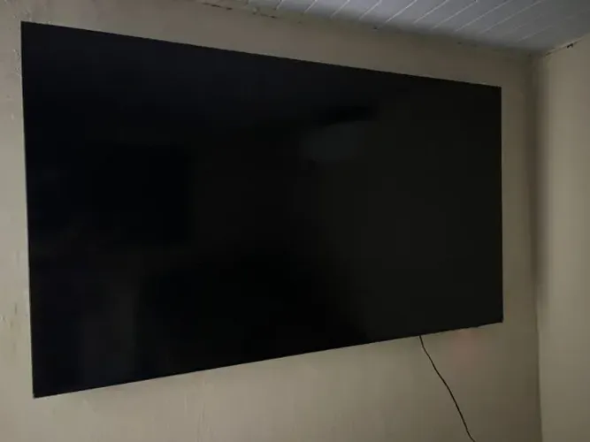 Smart TV 75" Samsung 4K UHD Crystal 75U8600F Tizen 3 HDMI