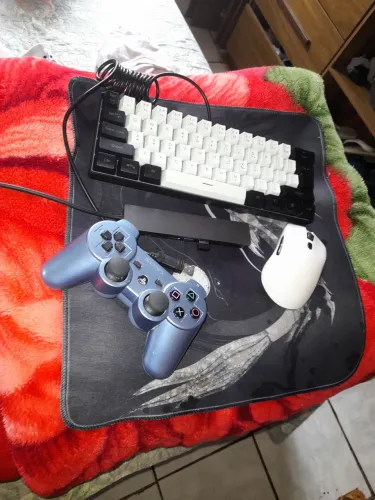 Vende-se periféricos de PC e mobilador