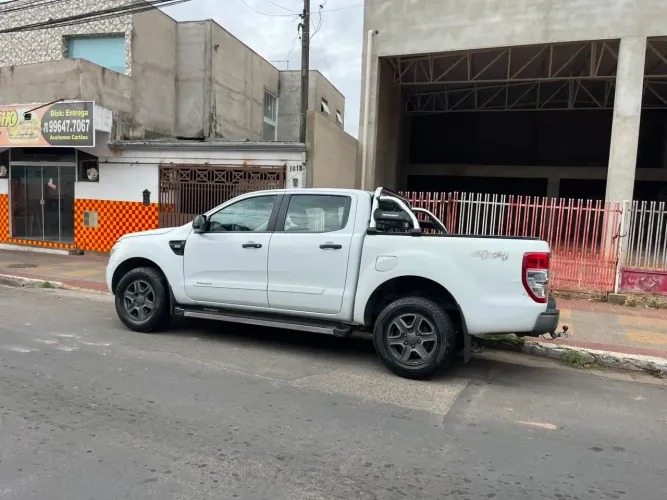 Ford Ranger XL 2.2 4X4 CD Diesel Mec. 2013