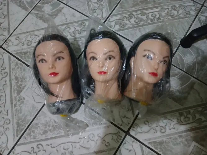 Cabeça de bomeca para treino