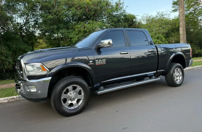 Dodge 2500 Laramie SLT 6.7 TDI CD 4X4 Diesel 2018