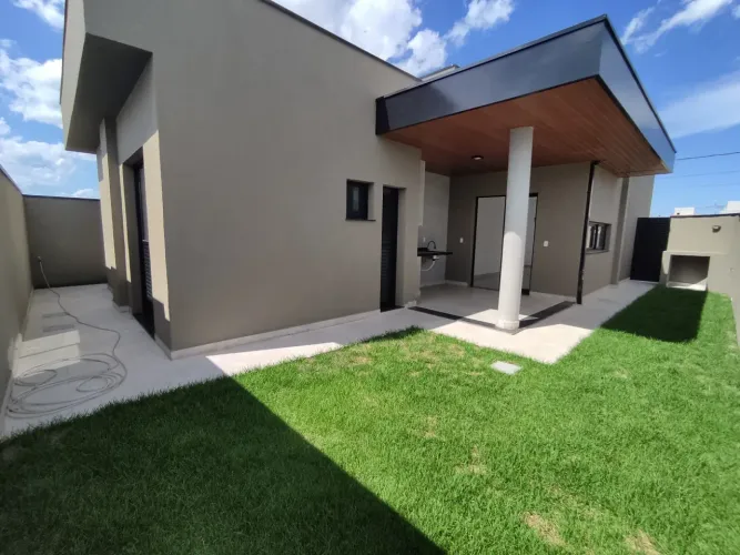 CONDOMÍNIO VEREDA DOS CAMPOS CASA TERREA DE ESQUINA  PROXIMO A AREA DE LAZER