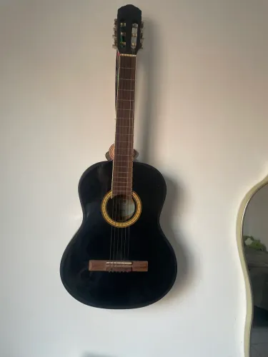 Vendo violão 