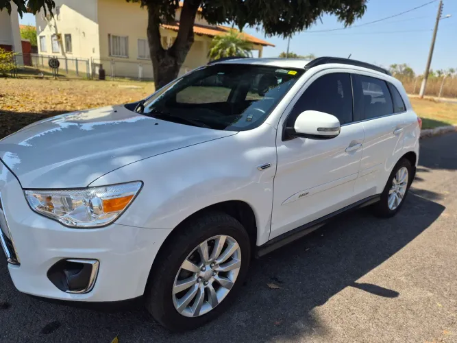 Mitsubishi ASX 2.0 16V 4X4 160cv Aut. 2015