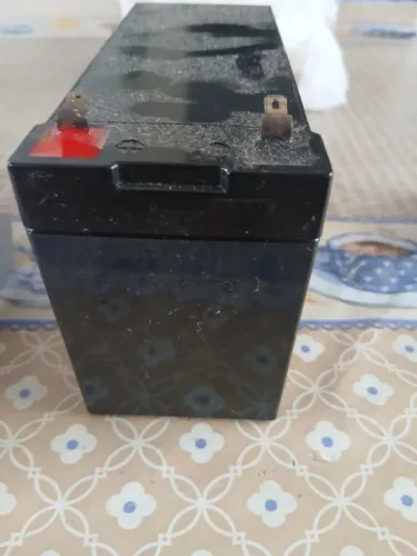 Vendo bateria para no-break ou sistema de fechadura eletrônica