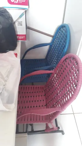 Vendo duas cadeiras infantil 150 cada