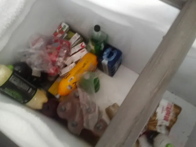 Freezer 2 portas 1600 pra sair hoje