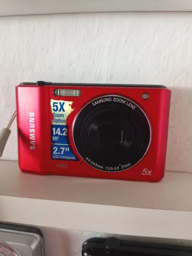 Câmera digital Samsung 14 megapixels 