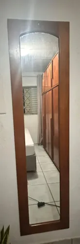 Espelho em Madeira Cerejeira