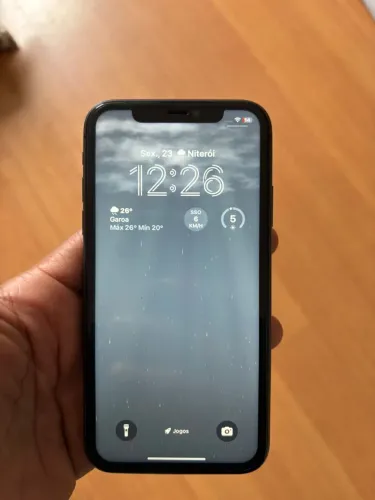 iPhone 11