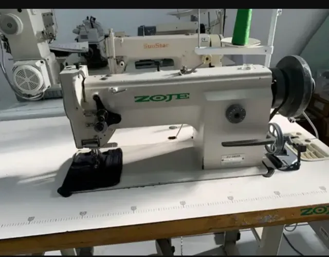 Máquina de costura