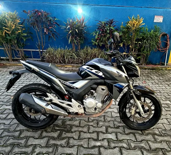 CB 250c Ano 2019 - Rio Das Ostras