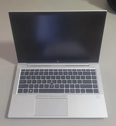 HP EliteBook 14'