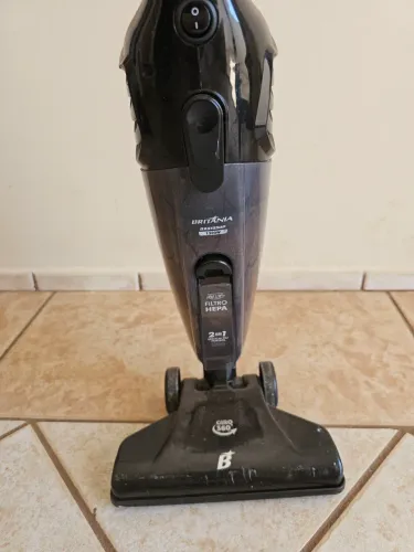 Aspirador de pó BAS1350P - BRITÂNIA