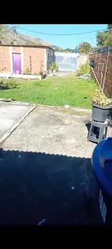 Vendo terreno com casa no km 35
