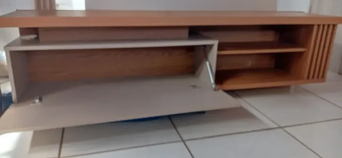 Painel e rack suspenso 