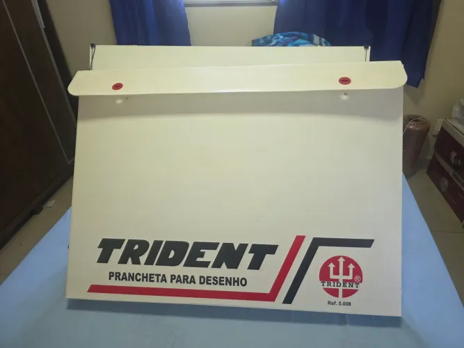 Mesa trident - Prancheta para desenho 