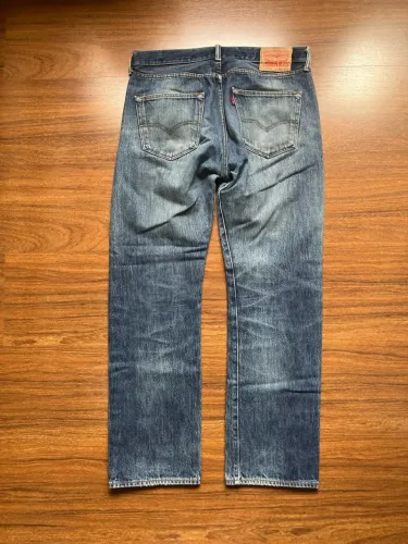 calça levis 501
