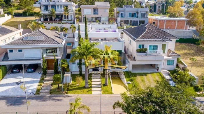 Casa à venda e para locação no Condomínio Residencial Villa Solaia em Alphaville - Barueri
