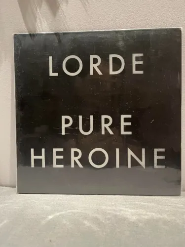 VINIL PURE HEROINE LORDE