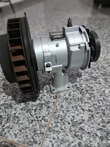 Alternador de fusca modelo boschi multi qualita.Brasília e comby