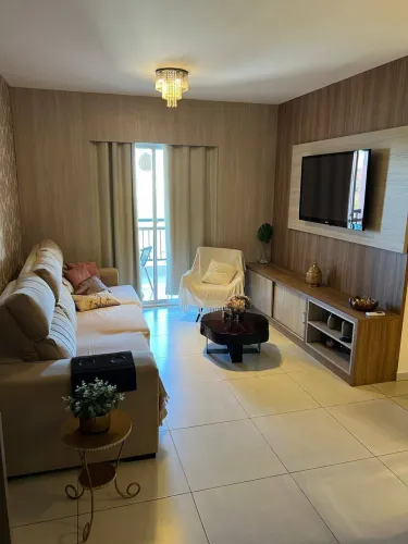 Apartamento com 3 quartos no Golden Green