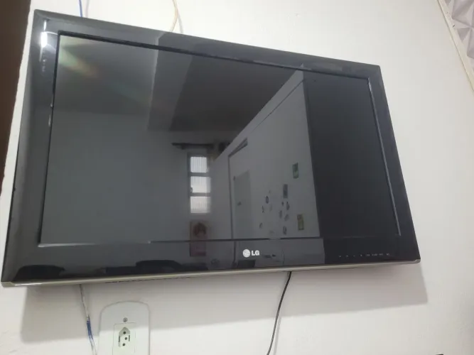 TV LG COM DEFEITO