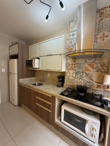 Kobrasol - Apartamento 2 dormitórios com 1 vaga livre 