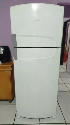 Geladeira gelo seco
