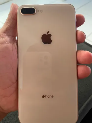 iPhone 8 Plus