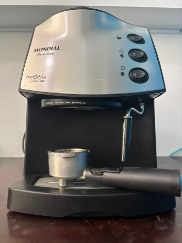 Vende-se cafeteira