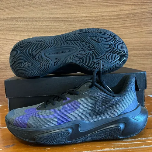 Tênis basquete/volei Under Armour Layup n40 ao 44
